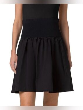 AKRIS PUNTO
Wide Waistband Cotton Poplin Skirt size 10